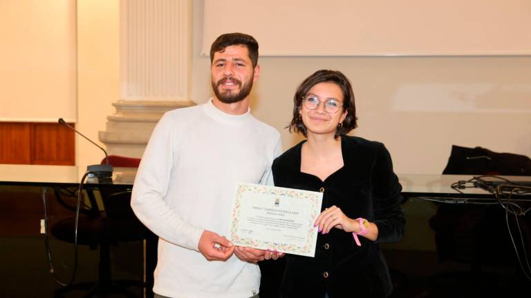 “Cesena città della pace” ha premiato la resistenza non violenta in Palestina “Cesena città della pace” ha premiato la resistenza non violenta in Palestina