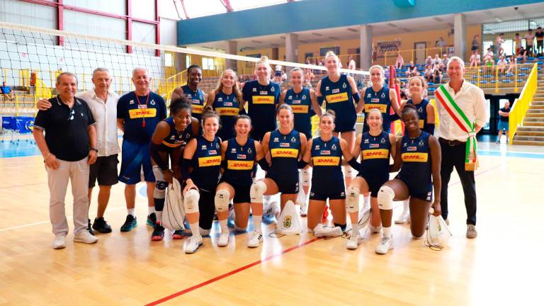 Volley donne, l’Italia di Velasco chiude la settimana di allenamenti a Cervia Volley donne, l’Italia di Velasco chiude la settimana di allenamenti a Cervia