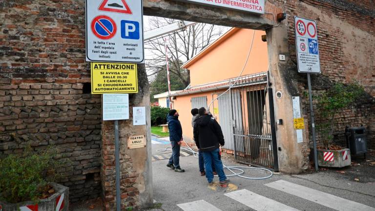 Il 21 dicembre si inaugura il Centro Assistenza e Urgenza di Imola. Potenziamento dell’assistenza territoriale, pronto soccorso meno intasato Il 21 dicembre si inaugura il Centro Assistenza e Urgenza di Imola. Potenziamento dell’assistenza territoriale, pronto soccorso meno intasato