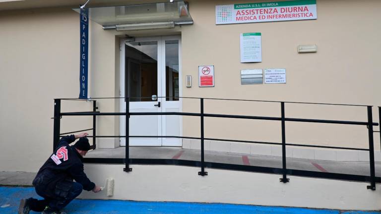 Il 21 dicembre si inaugura il Centro Assistenza e Urgenza di Imola. Potenziamento dell’assistenza territoriale, pronto soccorso meno intasato Il 21 dicembre si inaugura il Centro Assistenza e Urgenza di Imola. Potenziamento dell’assistenza territoriale, pronto soccorso meno intasato