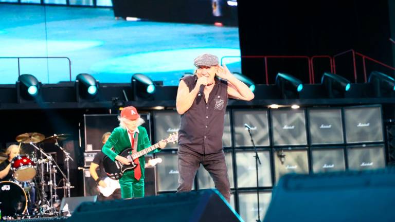 Imola, lo spettacolo potente degli AC/DC nella storia della musica rock e dell’autodromo le foto del concerto FOTOGALLERY MMPH Imola, lo spettacolo potente degli AC/DC nella storia della musica rock e dell’autodromo le foto del concerto FOTOGALLERY MMPH