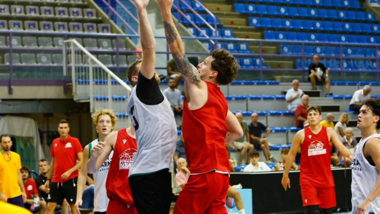 Il primo derby è targato Raggisolaris Il primo derby è targato Raggisolaris