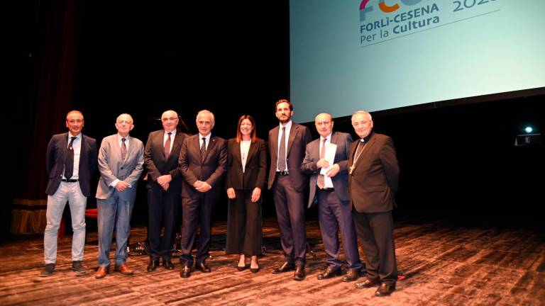 Forlì, ecco il dossier per la candidatura a capitale della cultura FOTOGALLErY Forlì, ecco il dossier per la candidatura a capitale della cultura FOTOGALLErY