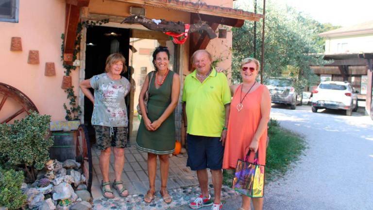 Savignano, la famiglia Gobbi: “L’agricoltura biodinamica è il frutto dell’amore per il lavoro” Savignano, la famiglia Gobbi: “L’agricoltura biodinamica è il frutto dell’amore per il lavoro”
