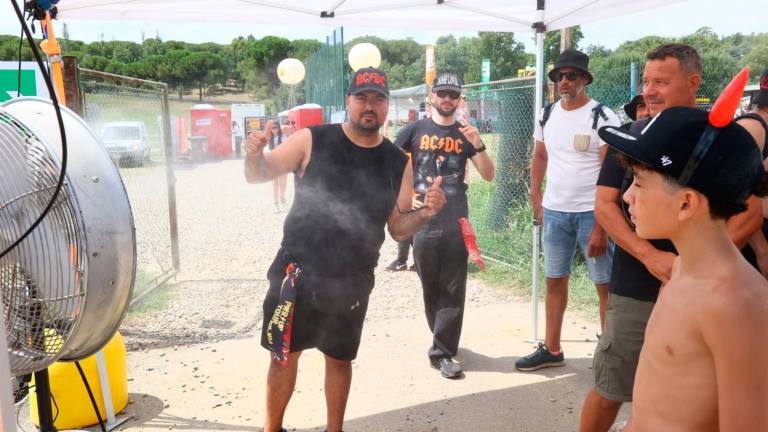 Imola, aperti i cancelli per il maxi concerto degli AC/DC FOTOGALLERY MMPH Imola, aperti i cancelli per il maxi concerto degli AC/DC FOTOGALLERY MMPH