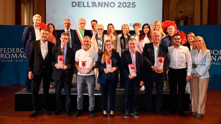 Le coop romagnole vogliono assumere 5mila addetti ma non è facile. Lucchi: «Difficoltà a reperire personale» Le coop romagnole vogliono assumere 5mila addetti ma non è facile. Lucchi: «Difficoltà a reperire personale»