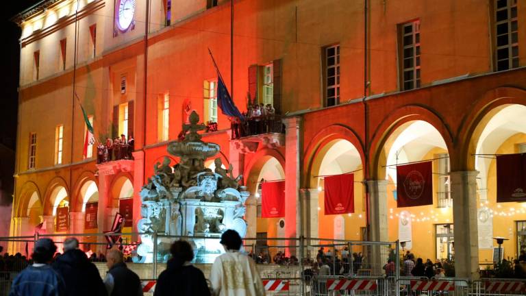Cesena: le immagini della festa in piazza del Popolo - Gallery Cesena: le immagini della festa in piazza del Popolo - Gallery