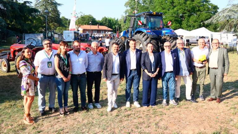 Dopo la cerimonia di apertura tenutasi ieri, la kermesse continuerà anche in questo fine settimana con un fitto cartellone di appuntamenti (foto mmph) Dopo la cerimonia di apertura tenutasi ieri, la kermesse continuerà anche in questo fine settimana con un fitto cartellone di appuntamenti (foto mmph)