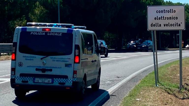 Riccione, “col limite dei 50 all’ora, c’è chi sfreccia ai 120”: il Comune piazza il velox in viale Flaminia Riccione, “col limite dei 50 all’ora, c’è chi sfreccia ai 120”: il Comune piazza il velox in viale Flaminia