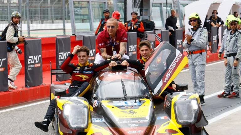 La 4 Ore di Imola fa il pieno di presenze e spettacolo La 4 Ore di Imola fa il pieno di presenze e spettacolo