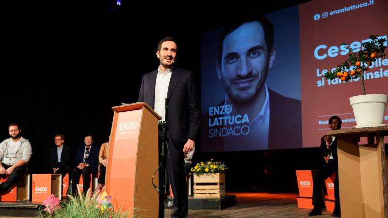 Cesena, Enzo Lattuca e la nuova corsa a sindaco: “Il sogno è completare lo stadio” VIDEO Cesena, Enzo Lattuca e la nuova corsa a sindaco: “Il sogno è completare lo stadio” VIDEO