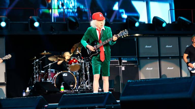 Imola, lo spettacolo potente degli AC/DC nella storia della musica rock e dell’autodromo le foto del concerto FOTOGALLERY MMPH Imola, lo spettacolo potente degli AC/DC nella storia della musica rock e dell’autodromo le foto del concerto FOTOGALLERY MMPH