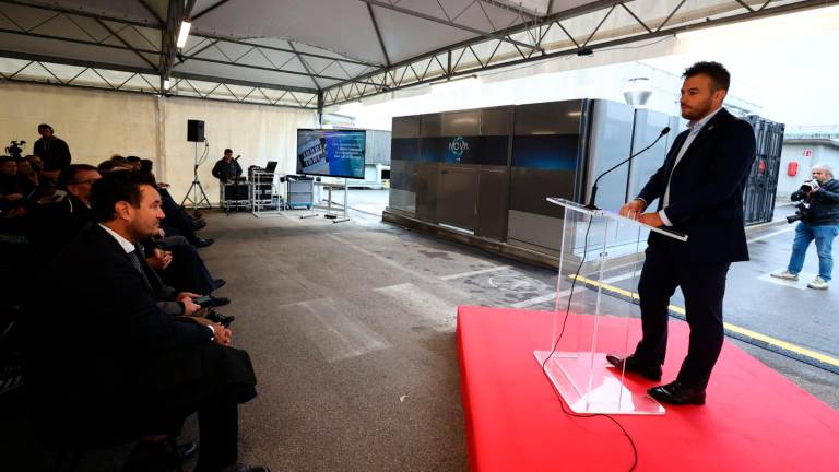 Imola. Cefla presenta Nova, il primo impianto di cogenerazione a fuel cell in Europa Imola. Cefla presenta Nova, il primo impianto di cogenerazione a fuel cell in Europa