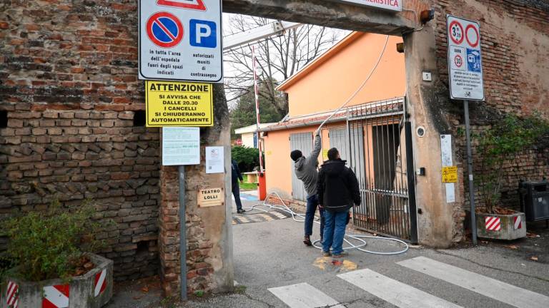 Il 21 dicembre si inaugura il Centro Assistenza e Urgenza di Imola. Potenziamento dell’assistenza territoriale, pronto soccorso meno intasato Il 21 dicembre si inaugura il Centro Assistenza e Urgenza di Imola. Potenziamento dell’assistenza territoriale, pronto soccorso meno intasato