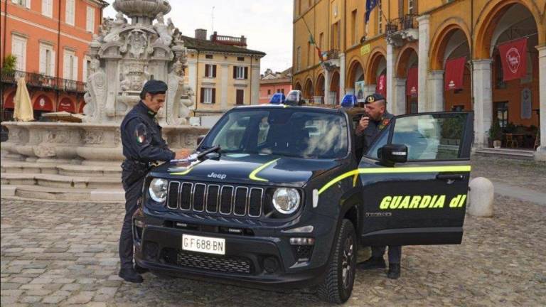 Cesenatico. Amministratore di condomini in nero sottrae 130mila euro ai clienti Cesenatico. Amministratore di condomini in nero sottrae 130mila euro ai clienti