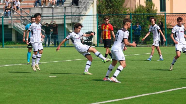 Il primo gol bianconero di Ghinelli (foto e video Zanotti) Il primo gol bianconero di Ghinelli (foto e video Zanotti)