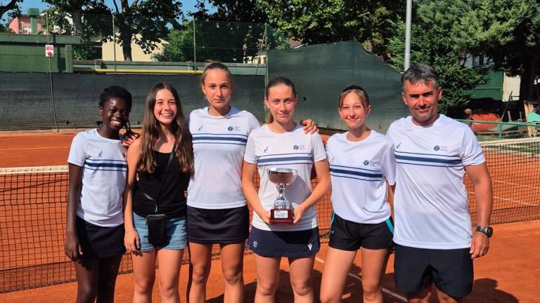 Tennis, le Under 14 del Tc Faenza campionesse regionali Tennis, le Under 14 del Tc Faenza campionesse regionali