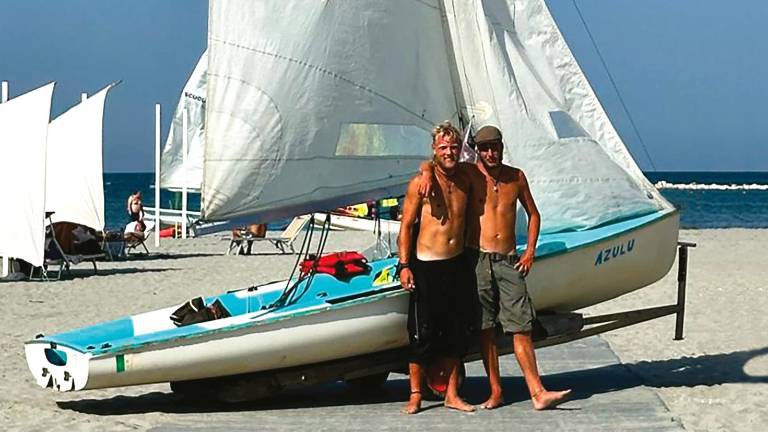 Da Cesenatico al Gargano e ritorno in barca a vela: insolita vacanza per due ventenni Da Cesenatico al Gargano e ritorno in barca a vela: insolita vacanza per due ventenni