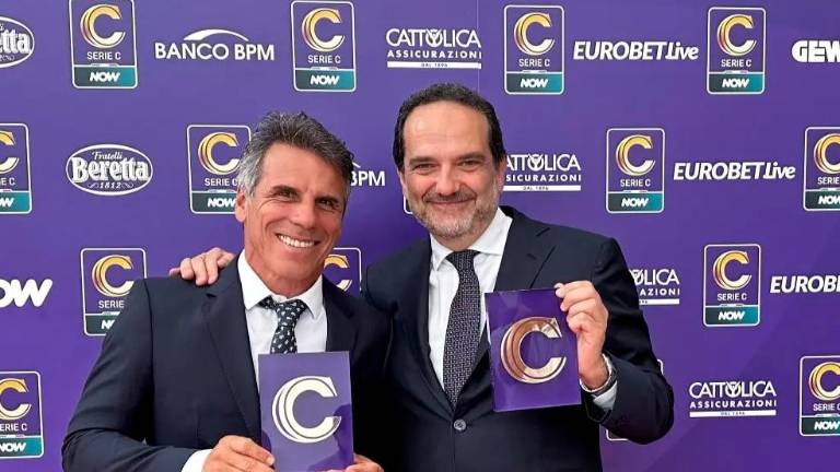 Il presidente di Lega Pro Matteo Marani (a destra) con il suo vice Gianfranco Zola Il presidente di Lega Pro Matteo Marani (a destra) con il suo vice Gianfranco Zola