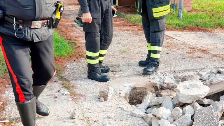 Rimini, si rompe la conduttura e il gas metano esce come un geyser al parco: chiuse le utenze del circondario VIDEO GALLERY Rimini, si rompe la conduttura e il gas metano esce come un geyser al parco: chiuse le utenze del circondario VIDEO GALLERY