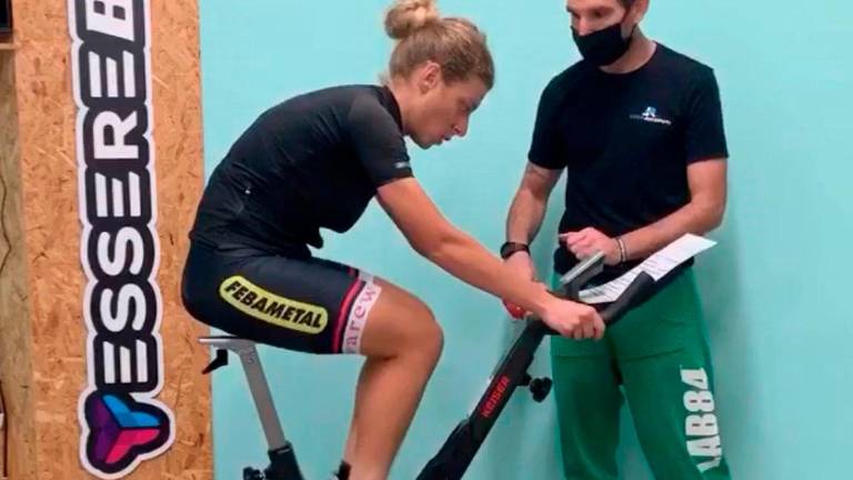 Nasce a Cesena la preparazione per il record dell’ora di ciclismo femminile frantumato in Messico Nasce a Cesena la preparazione per il record dell’ora di ciclismo femminile frantumato in Messico