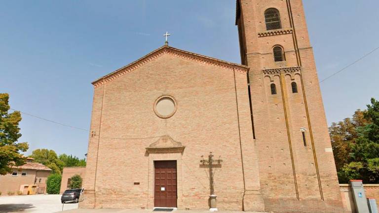 Allarme bomba al Cre di San Pietro in Vincoli: non è la prima minaccia Allarme bomba al Cre di San Pietro in Vincoli: non è la prima minaccia