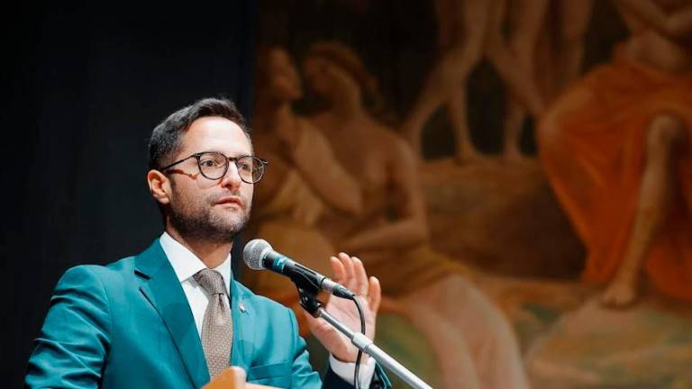 Il segretario all’Industria, Fabio Righi, ieri al Teatro Titano Il segretario all’Industria, Fabio Righi, ieri al Teatro Titano