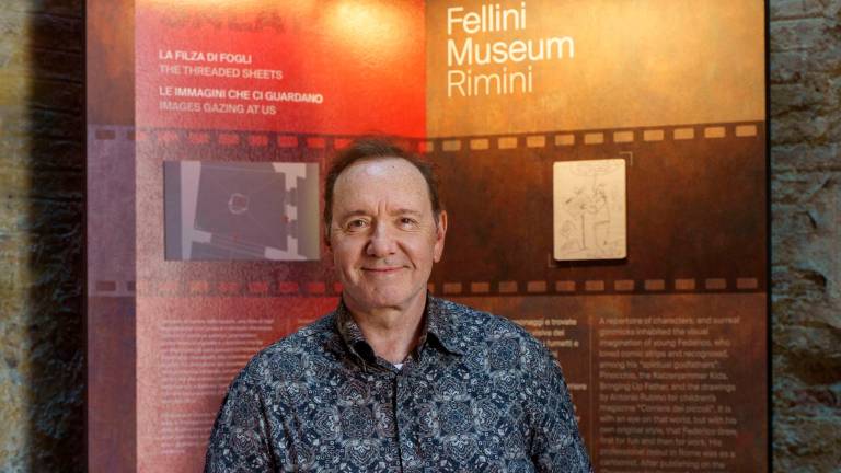 Al Fellini Museum arriva Kevin Spacey insieme a Katheryn Winnick, star di “Vikings” / LE FOTO Al Fellini Museum arriva Kevin Spacey insieme a Katheryn Winnick, star di “Vikings” / LE FOTO