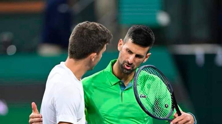 Luca Nardi ha superato Novak Djokovic a Indian Wells Luca Nardi ha superato Novak Djokovic a Indian Wells