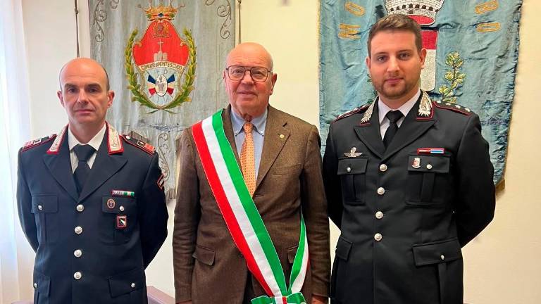Montescudo, il sindaco incontra il nuovo comandante della Compagnia Carabinieri di Riccione Montescudo, il sindaco incontra il nuovo comandante della Compagnia Carabinieri di Riccione