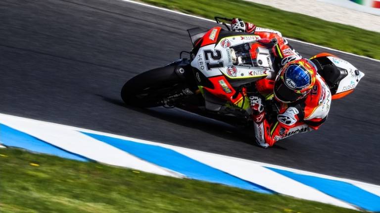 Superbike, GpAragon: solo Davies davanti a Rinaldi nelle libere Superbike, GpAragon: solo Davies davanti a Rinaldi nelle libere