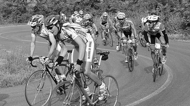 Il guardiano del Barbotto, una vita dedicata ai ciclisti e il Tour de France il giorno del suo compleanno GALLERY Il guardiano del Barbotto, una vita dedicata ai ciclisti e il Tour de France il giorno del suo compleanno GALLERY
