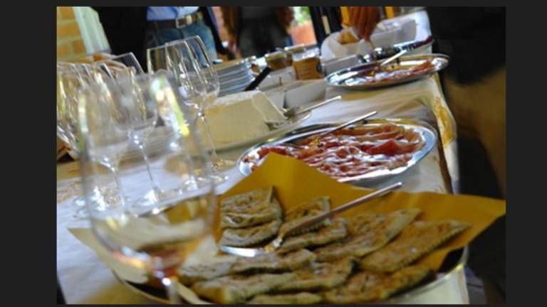 Santa Sofia, domenica la sagra del tortello alla lastra Santa Sofia, domenica la sagra del tortello alla lastra