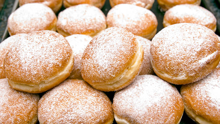 San Mauro Pascoli, niente bomboloni e spianata di notte: troppo rumore San Mauro Pascoli, niente bomboloni e spianata di notte: troppo rumore
