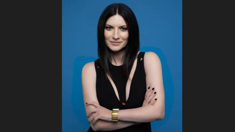 Laura Pausini, prove di tour mondiale a Solarolo: il 18 giugno concerto esclusivo per i suoi concittadini Laura Pausini, prove di tour mondiale a Solarolo: il 18 giugno concerto esclusivo per i suoi concittadini
