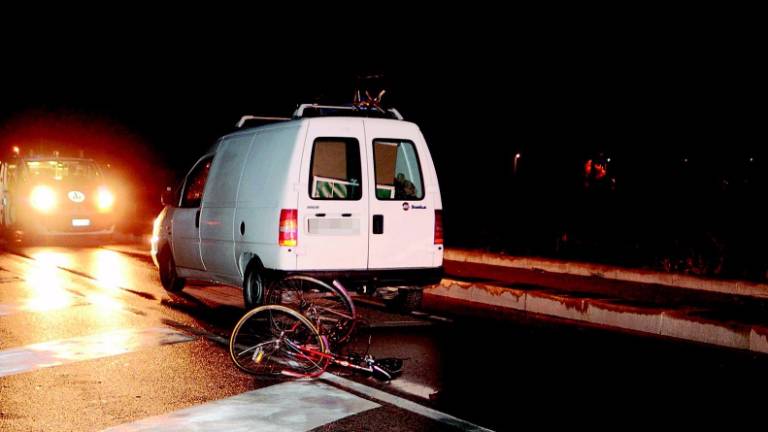 Travolto in bici, muore 55enne Travolto in bici, muore 55enne