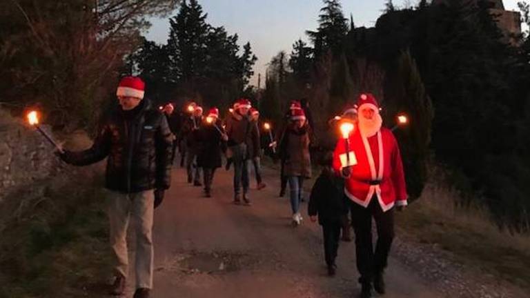 La Fiaccolata dei Babbi Natale in una precedente edizione