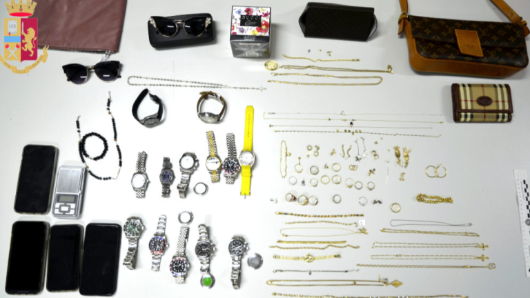 Rubavano nelle case durante la sagra di Lavezzola: arrestate cinque persone Rubavano nelle case durante la sagra di Lavezzola: arrestate cinque persone