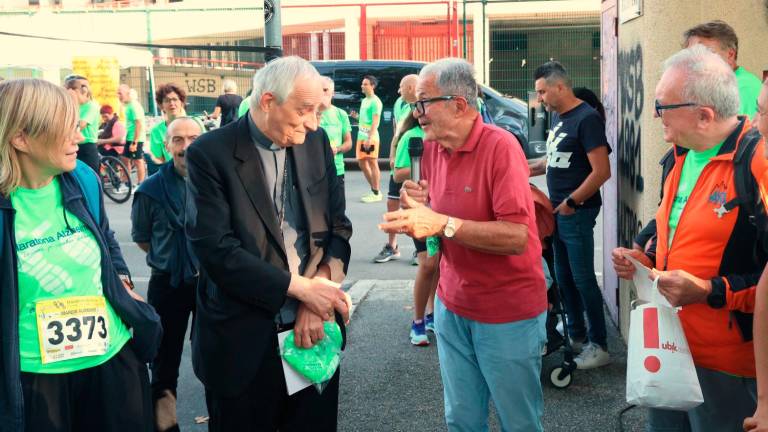Cesena. Anche Prodi e Zuppi alla Marcia per i diritti dei malati di Alzheimer Cesena. Anche Prodi e Zuppi alla Marcia per i diritti dei malati di Alzheimer
