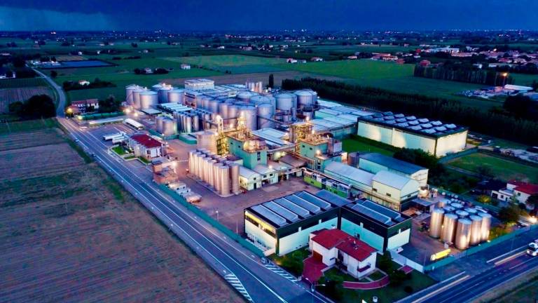 Il fondo dei regali di Natale alla scuola primaria: le Distillerie Mazzari donano 30mila euro alla “Pascoli” di Sant’Agata sul Santerno Il fondo dei regali di Natale alla scuola primaria: le Distillerie Mazzari donano 30mila euro alla “Pascoli” di Sant’Agata sul Santerno