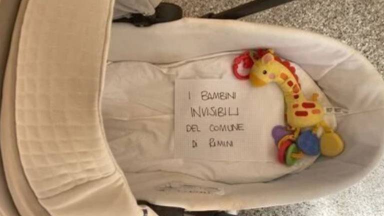 Rimini. Petizione delle mamme per avere più posti nei nidi. La vicesindaca: Lavoriamo per questo obiettivo Rimini. Petizione delle mamme per avere più posti nei nidi. La vicesindaca: Lavoriamo per questo obiettivo