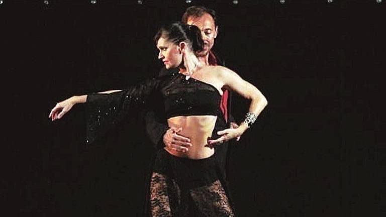 Le sofferenze della danza: virus e mancanza di una legge Le sofferenze della danza: virus e mancanza di una legge