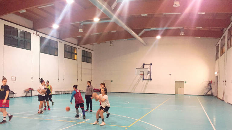 Cesena, la palestra è senza luci Cesena, la palestra è senza luci