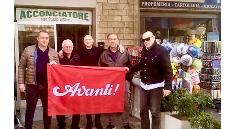L'incontro dal barbiere Walter: La viabilità a Viserbella è un problema L'incontro dal barbiere Walter: La viabilità a Viserbella è un problema