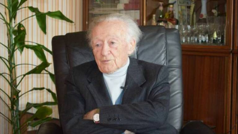 E' morto Cesare Moisè Finzi, testimone della tragedia della Shoah. Vittima delle leggi razziali, fuggì per evitare la deportazione E' morto Cesare Moisè Finzi, testimone della tragedia della Shoah. Vittima delle leggi razziali, fuggì per evitare la deportazione