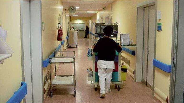 Ravenna, contagiati medici e pazienti. Chiusa oncologia Ravenna, contagiati medici e pazienti. Chiusa oncologia
