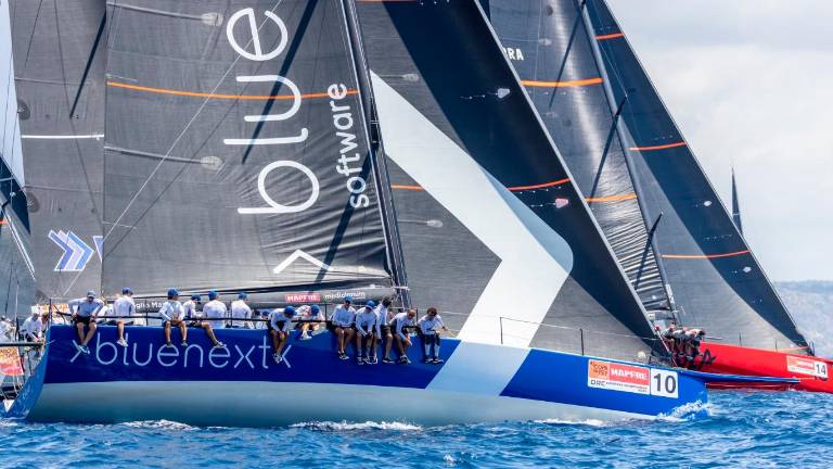 Vela, eccezionale Blue! La barca riminese al comando dell’Europeo ORC dopo la prima giornata Vela, eccezionale Blue! La barca riminese al comando dell’Europeo ORC dopo la prima giornata
