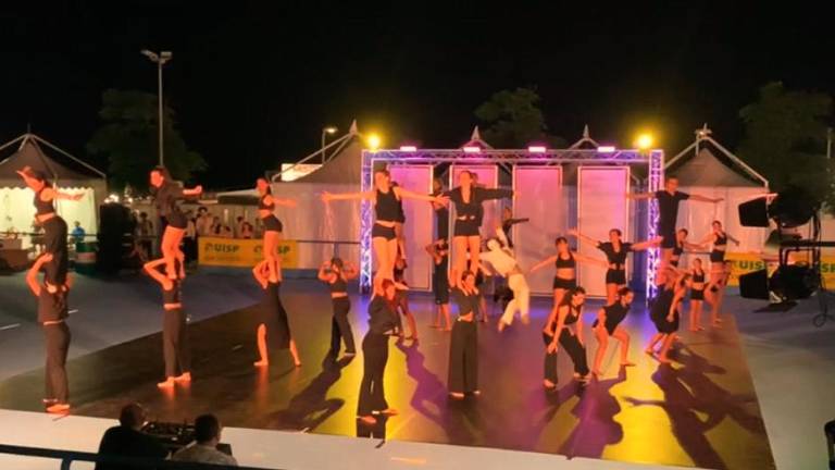 Riccione. Luglio è il mese della danza Riccione. Luglio è il mese della danza