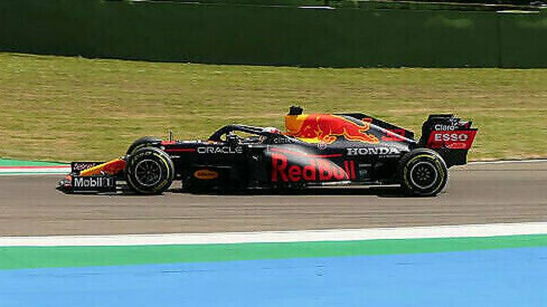 Formula 1, a Imola Max Verstappen domina le ultime prove libere Formula 1, a Imola Max Verstappen domina le ultime prove libere