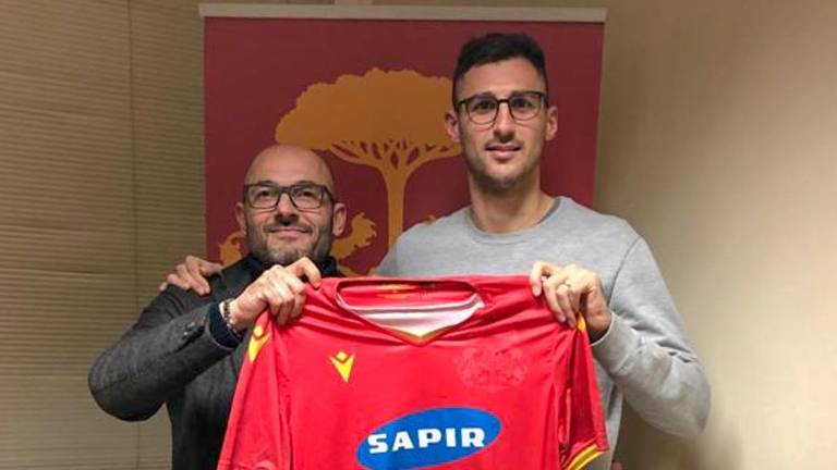 Calcio, il Ravenna ufficializza Caidi in difesa Calcio, il Ravenna ufficializza Caidi in difesa